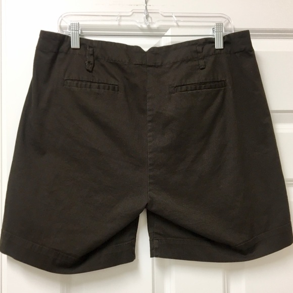 Limited Cassidy fit shorts, dark brown, size 14 - Picture 2 of 6